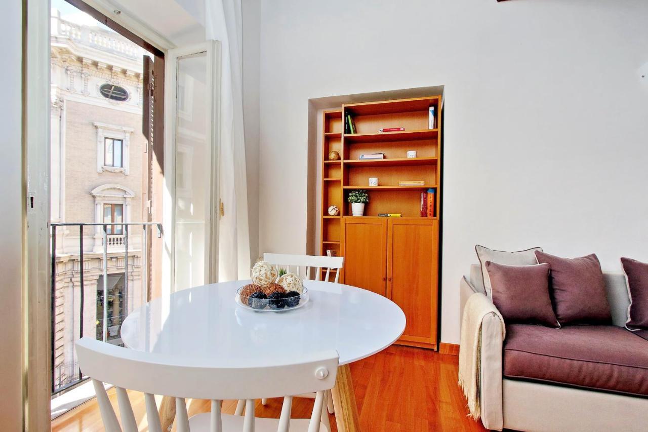 Rent In Rome Trevi Fountain Suite Экстерьер фото