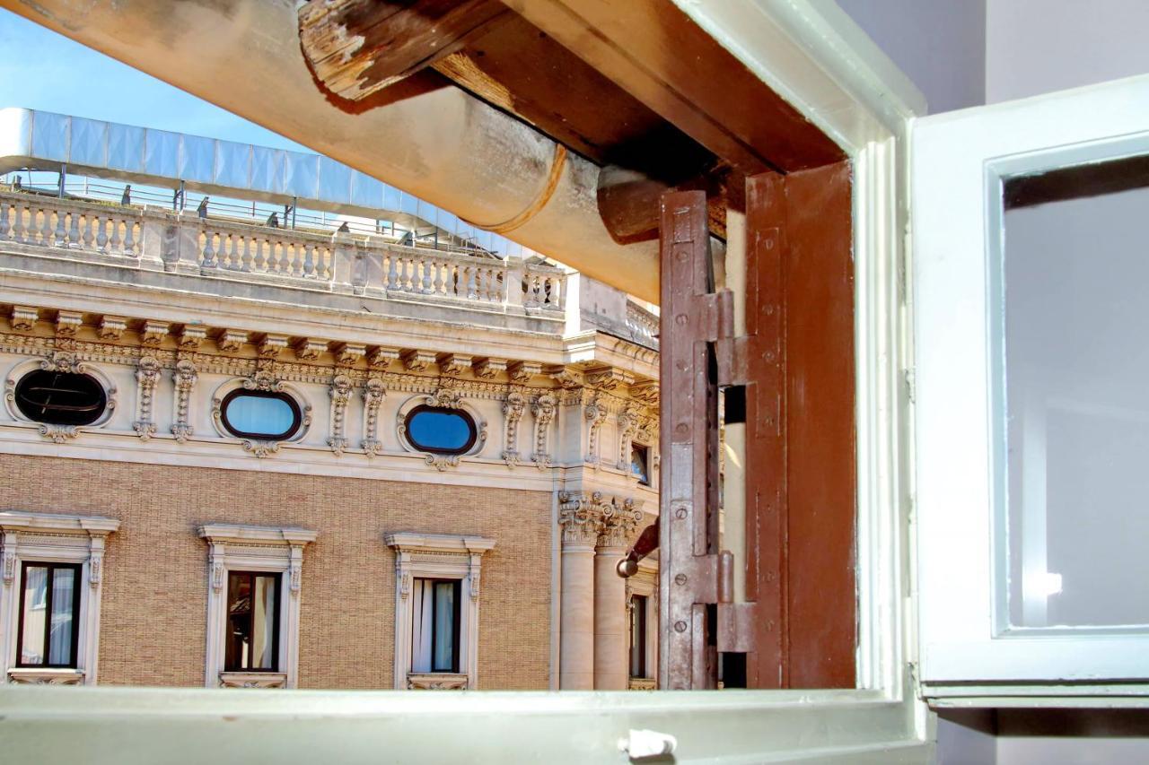 Rent In Rome Trevi Fountain Suite Экстерьер фото
